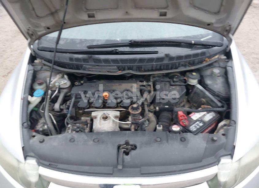 Photo 10 of 2007 Honda Civic LX (VIN 2HGFA15517H505098)