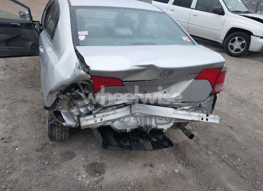 Photo 6 of 2007 Honda Civic LX (VIN 2HGFA15517H505098)