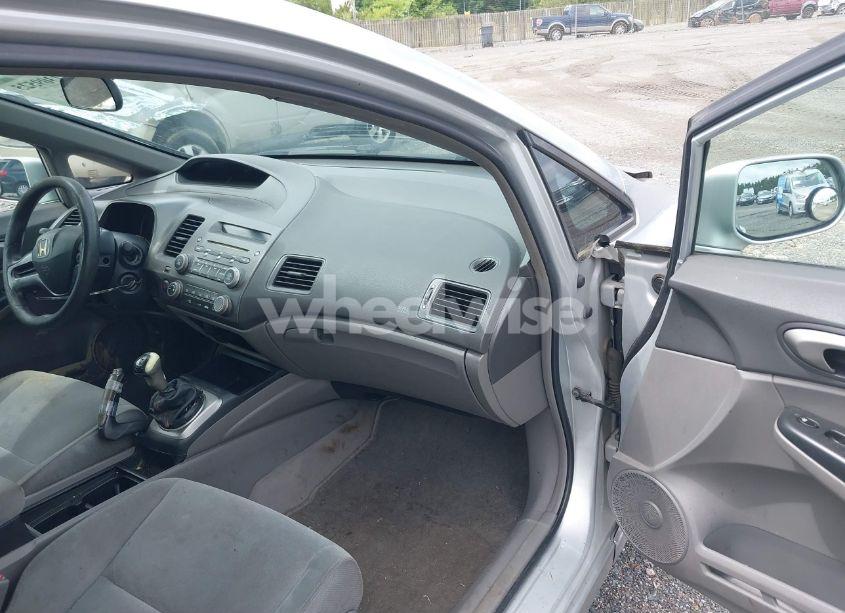 Photo 5 of 2008 Honda Civic LX (VIN 2HGFA15518H344799)