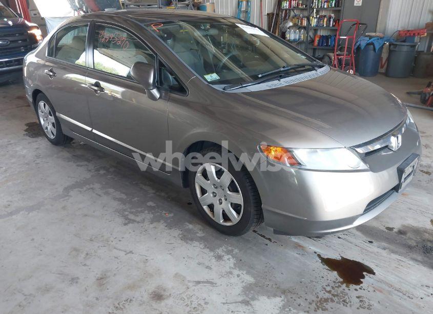 2008 Honda Civic LX (VIN 2HGFA15528H353382) main photo