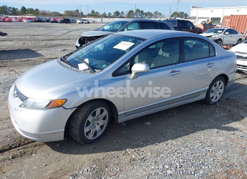 Photo 2 of 2007 Honda Civic LX (VIN 2HGFA15567H303874)