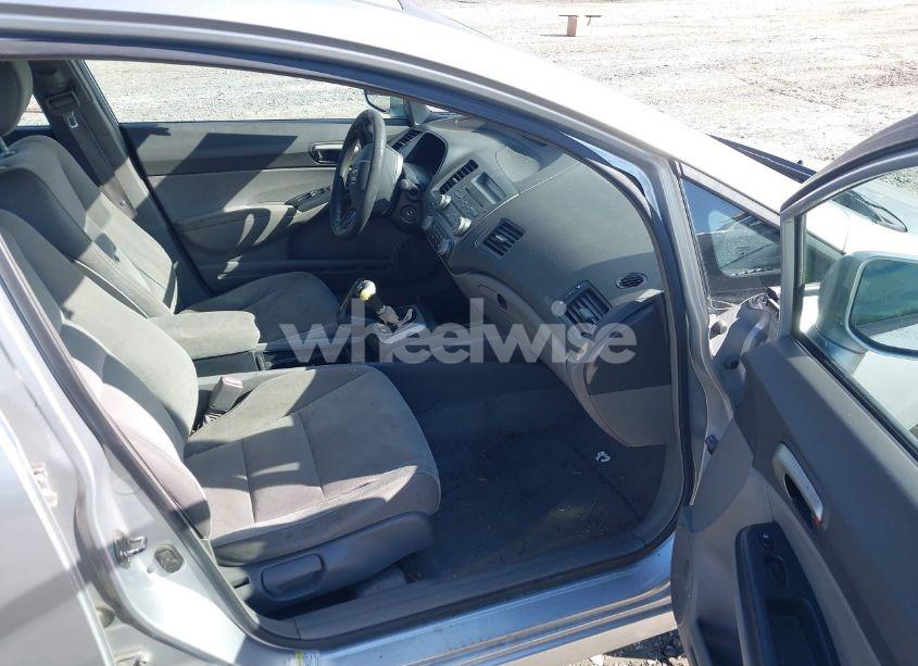 Photo 5 of 2007 Honda Civic LX (VIN 2HGFA15567H303874)