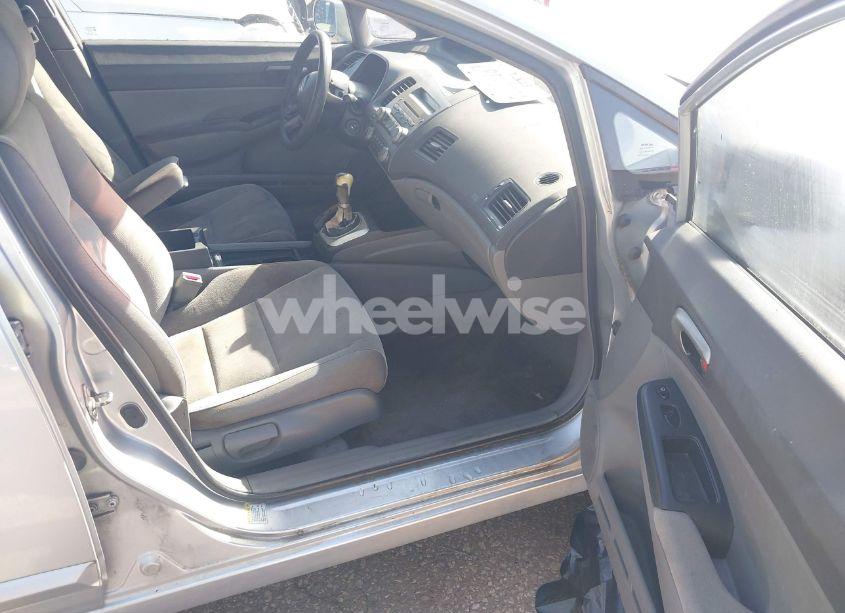 Photo 5 of 2008 Honda Civic LX (VIN 2HGFA15568H355247)