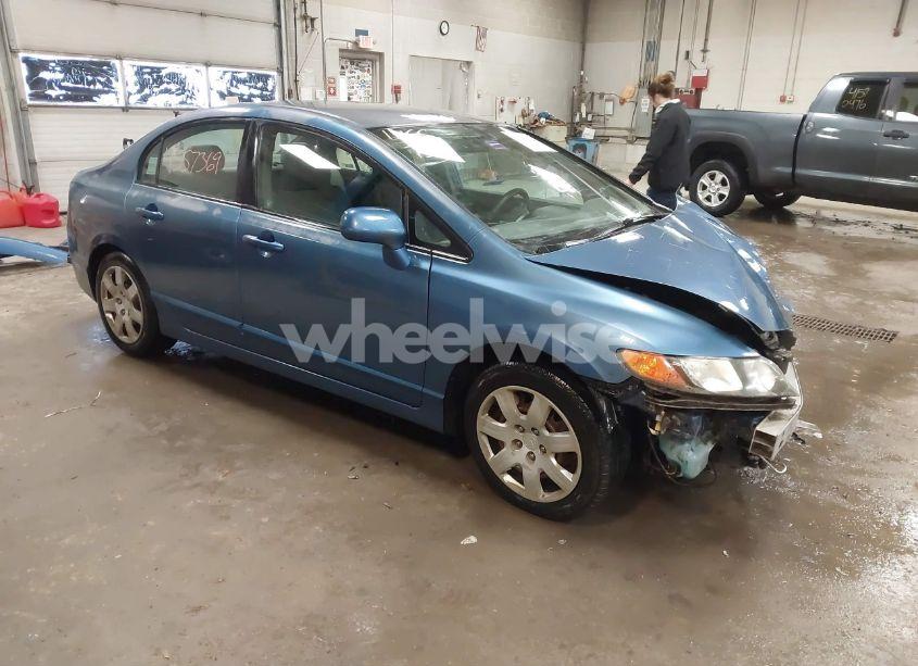 2008 Honda Civic LX (VIN 2HGFA15578H501087) main photo