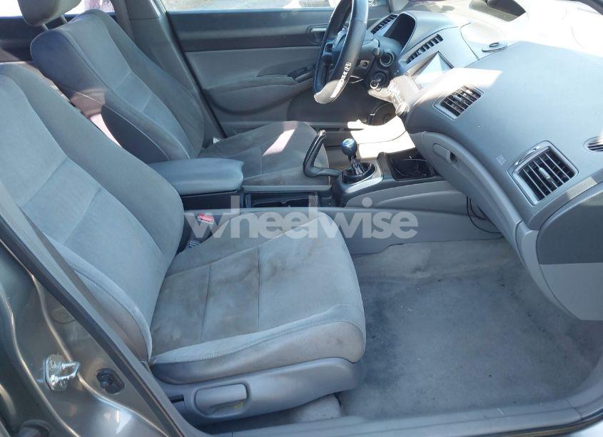 Photo 5 of 2008 Honda Civic LX (VIN 2HGFA15588H319947)