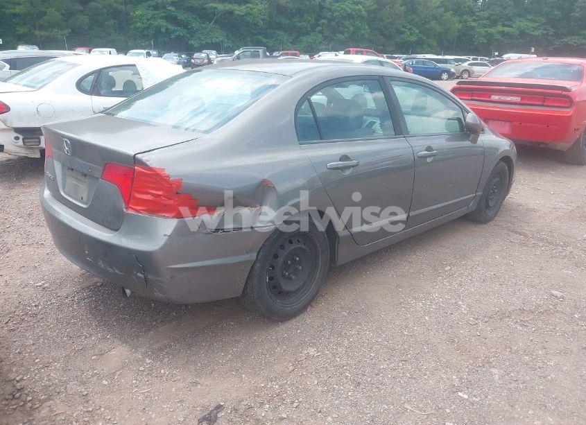 Photo 4 of 2008 Honda Civic LX (VIN 2HGFA15598H320217)