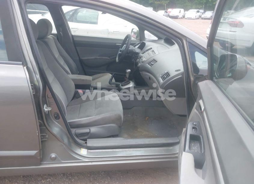 Photo 5 of 2008 Honda Civic LX (VIN 2HGFA15598H320217)