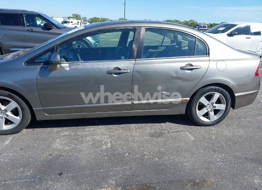 Photo 6 of 2006 Honda Civic EX (VIN 2HGFA158X6H524984)