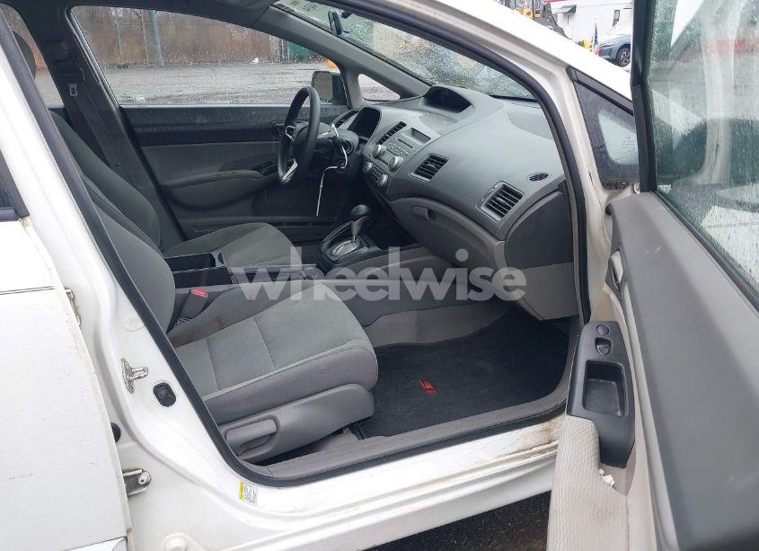 Photo 5 of 2009 Honda Civic VP (VIN 2HGFA16309H519896)