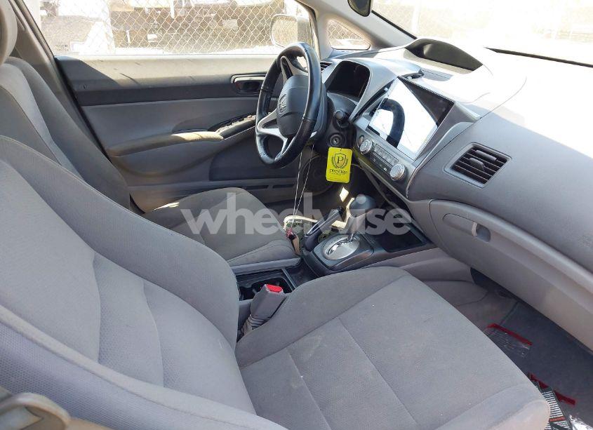 Photo 5 of 2009 Honda Civic VP (VIN 2HGFA16369H356879)