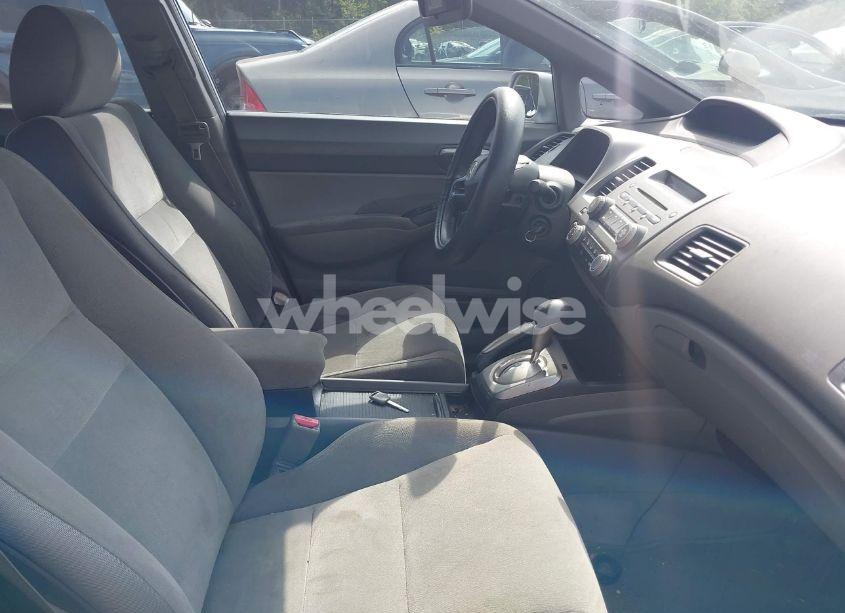 Photo 5 of 2006 Honda Civic LX (VIN 2HGFA16506H520883)