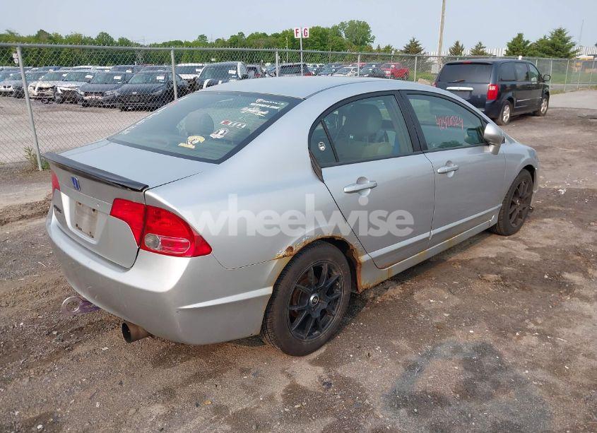 Photo 4 of 2008 Honda Civic LX (VIN 2HGFA16518H303734)