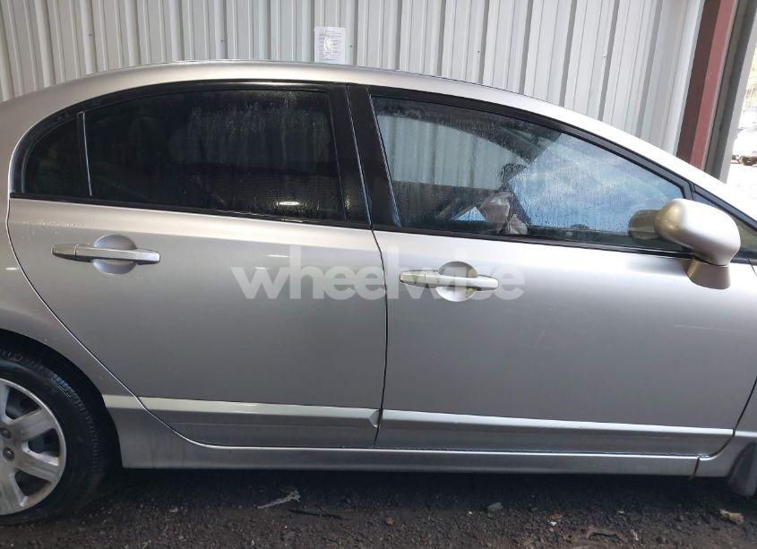 Photo 12 of 2008 Honda Civic LX (VIN 2HGFA16518H304625)