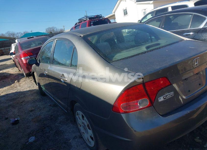 Photo 3 of 2008 Honda Civic LX (VIN 2HGFA16518H317858)