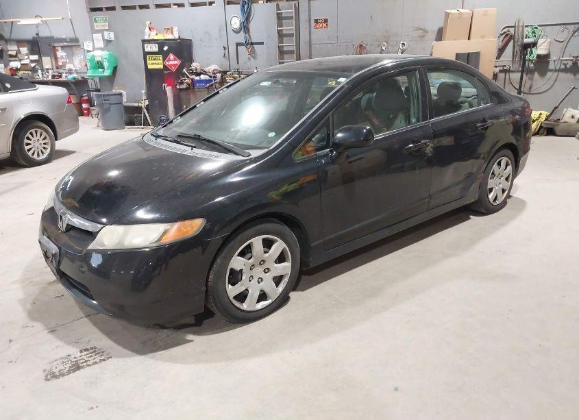 Photo 2 of 2008 Honda Civic LX (VIN 2HGFA16518H323031)