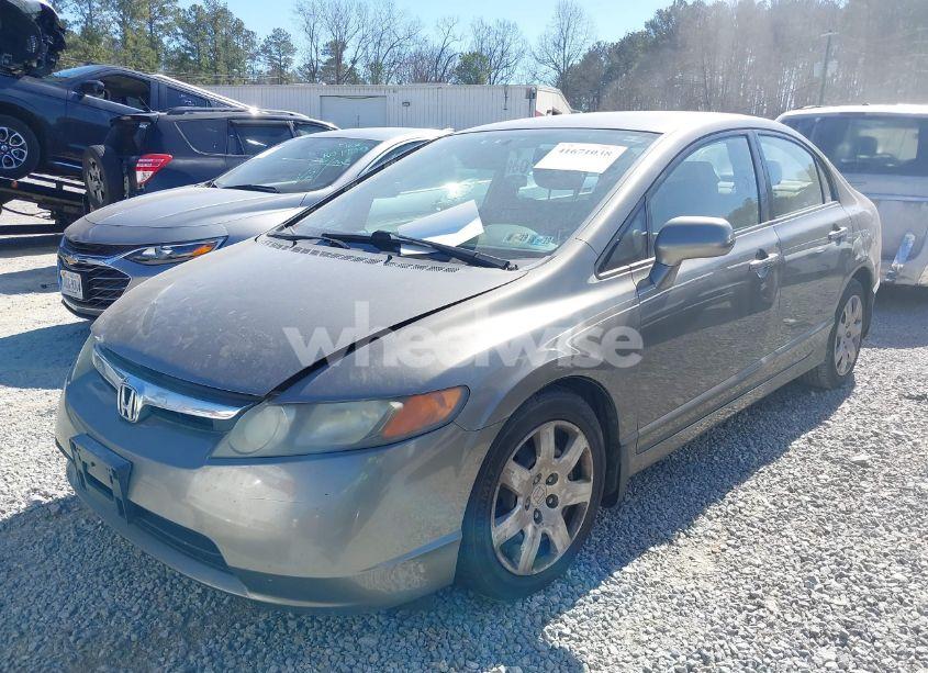 Photo 2 of 2008 Honda Civic LX (VIN 2HGFA16518H330920)