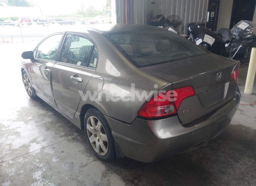 Photo 3 of 2008 Honda Civic LX (VIN 2HGFA16518H330996)