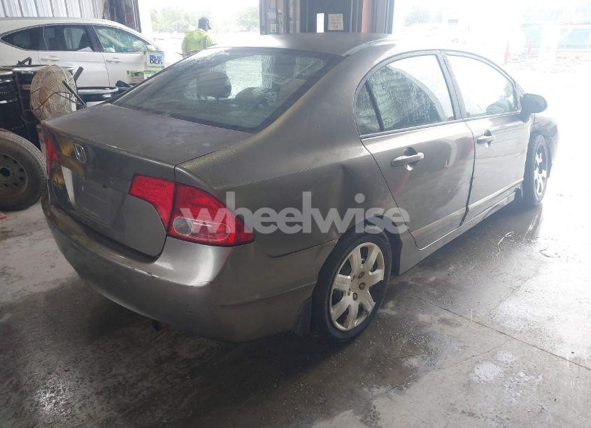Photo 4 of 2008 Honda Civic LX (VIN 2HGFA16518H330996)