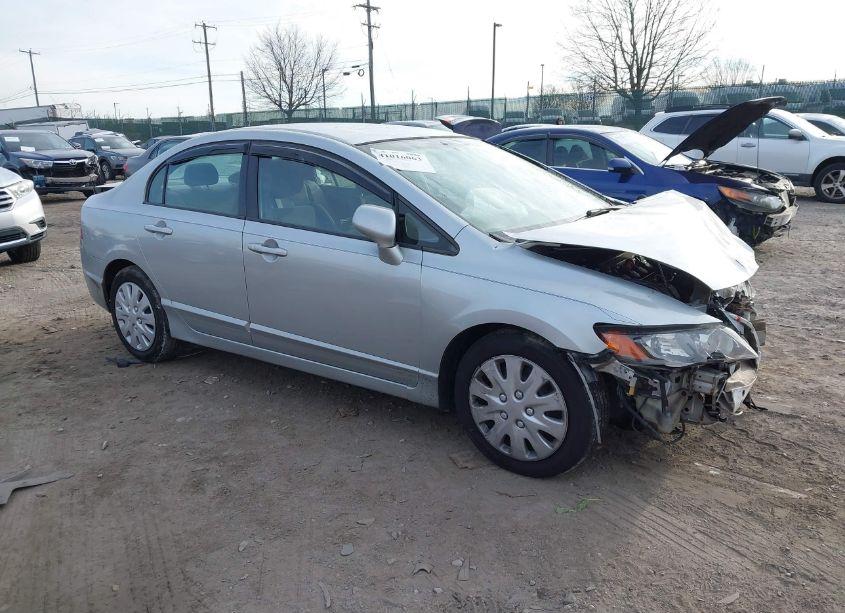 2008 Honda Civic LX (VIN 2HGFA16518H331288) main photo