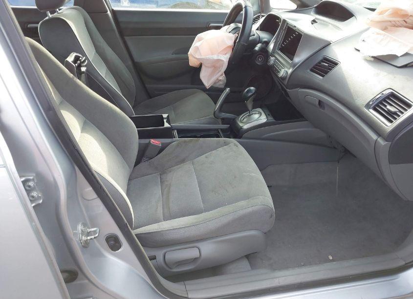 Photo 5 of 2008 Honda Civic LX (VIN 2HGFA16518H331288)