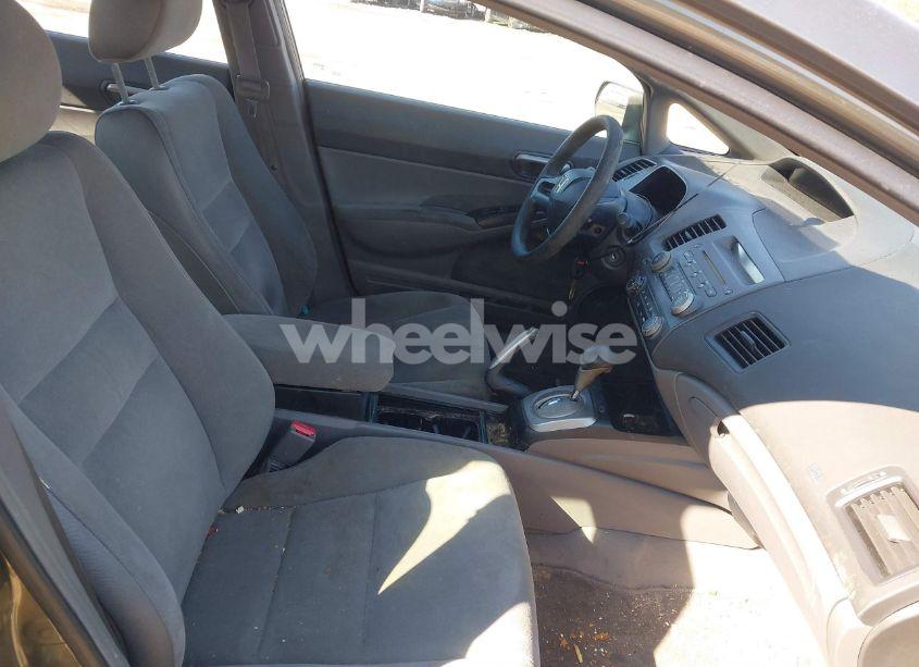 Photo 5 of 2008 Honda Civic LX (VIN 2HGFA16518H525853)