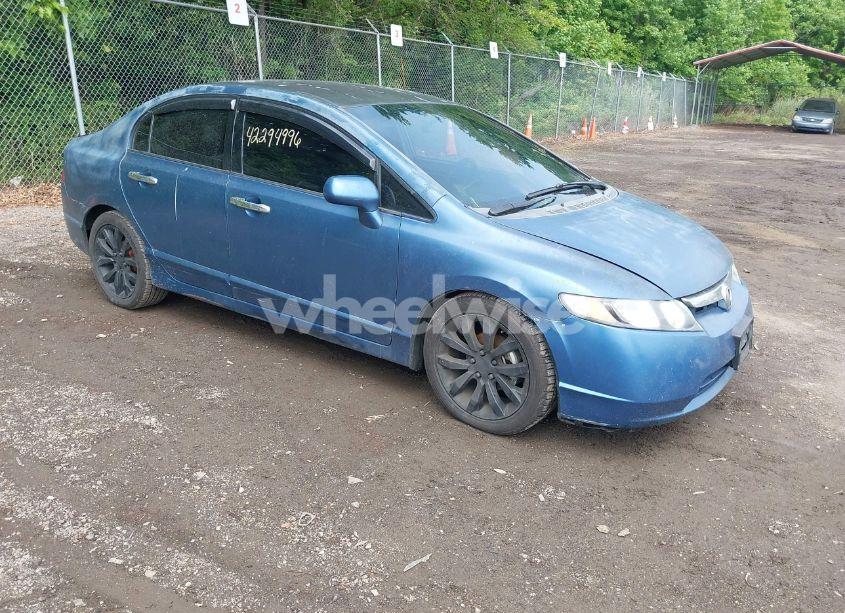 2008 Honda Civic LX (VIN 2HGFA16518H535038) main photo