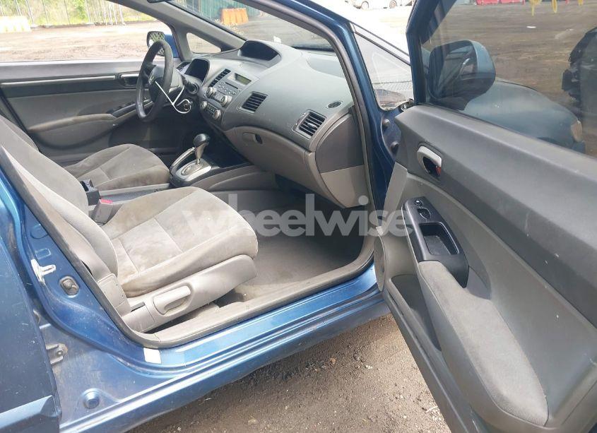 Photo 5 of 2008 Honda Civic LX (VIN 2HGFA16518H535038)