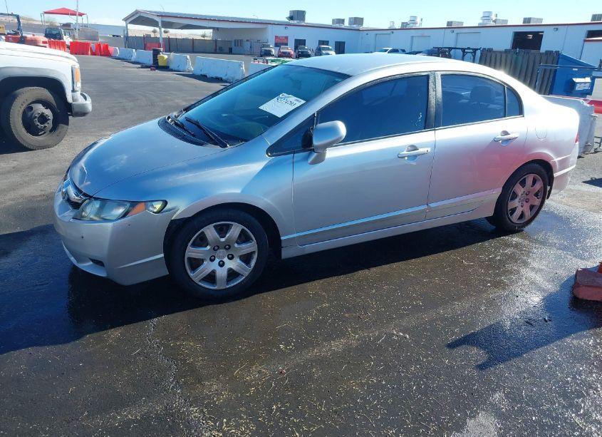 Photo 2 of 2009 Honda Civic LX (VIN 2HGFA16519H307431)
