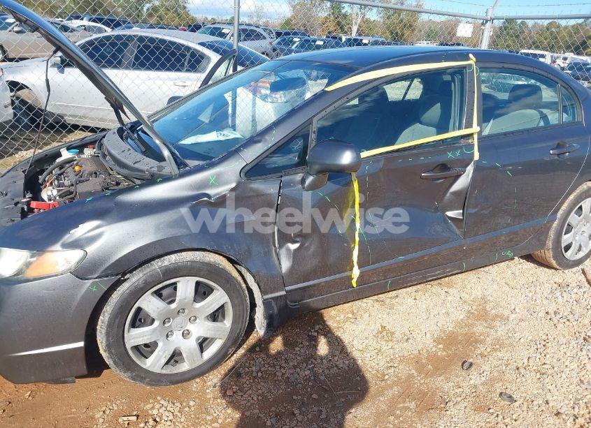 Photo 6 of 2009 Honda Civic LX (VIN 2HGFA16519H341711)