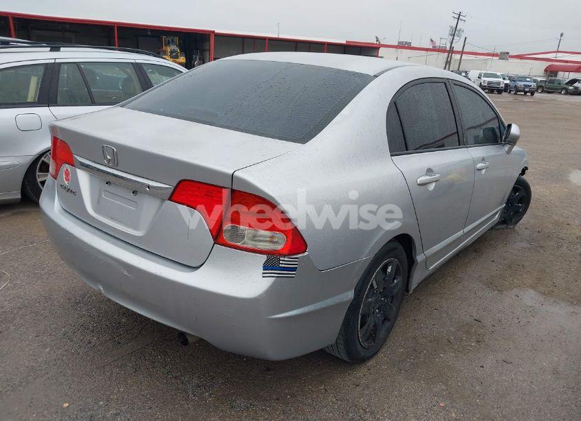 Photo 4 of 2009 Honda Civic LX (VIN 2HGFA16519H547532)