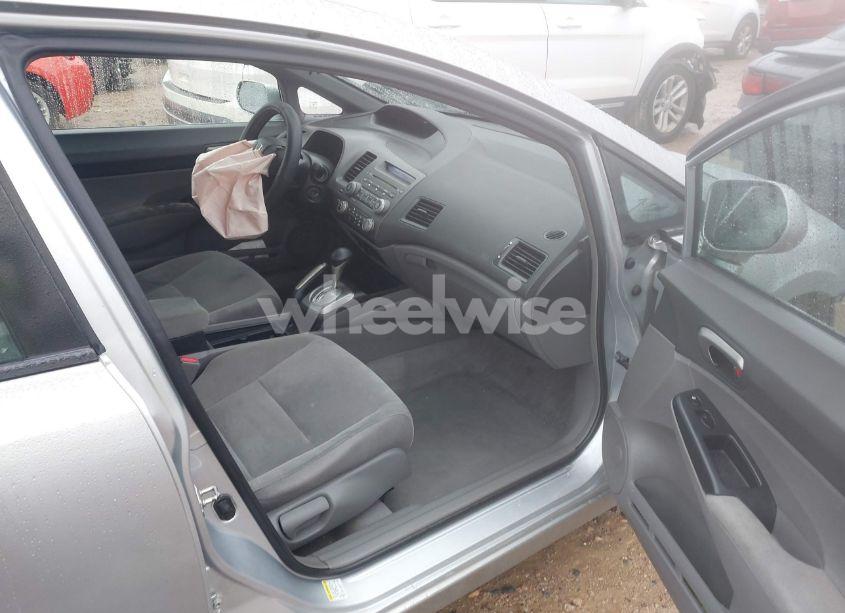 Photo 5 of 2007 Honda Civic LX (VIN 2HGFA16527H300792)