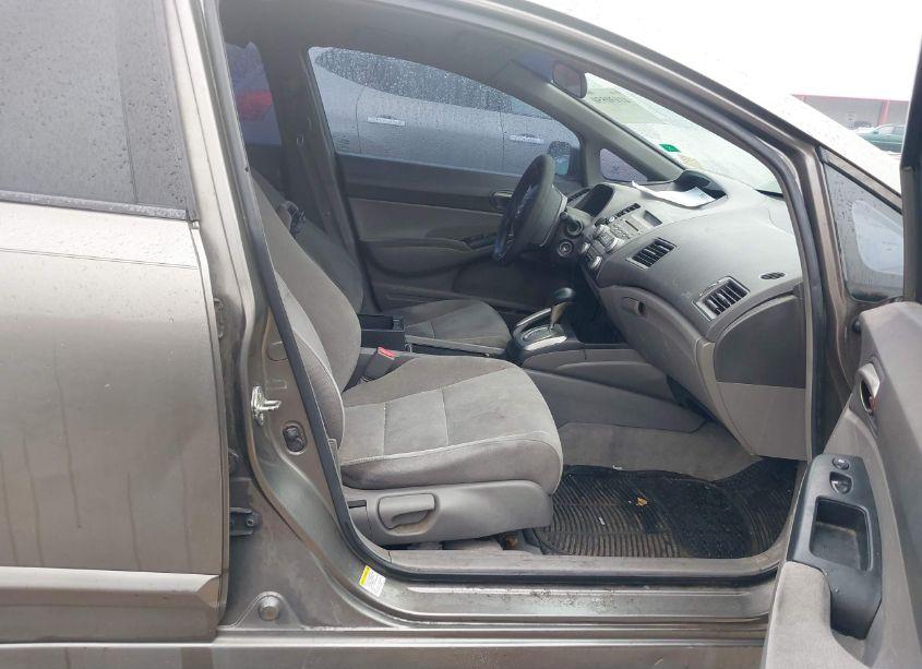 Photo 5 of 2007 Honda Civic LX (VIN 2HGFA16527H506078)