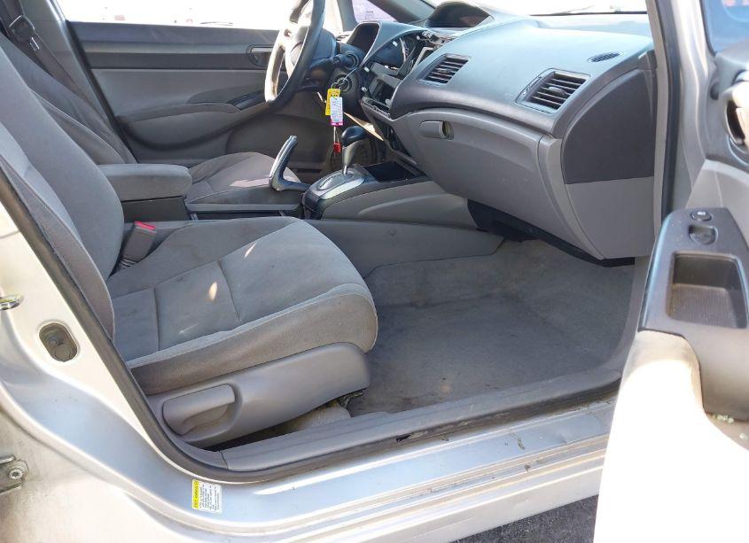 Photo 5 of 2008 Honda Civic LX (VIN 2HGFA16528H308649)