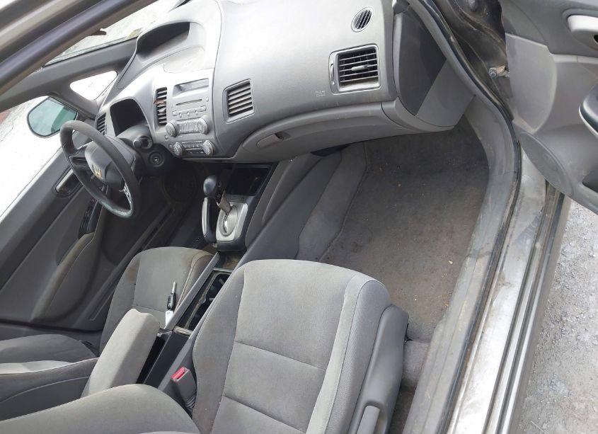 Photo 5 of 2008 Honda Civic LX (VIN 2HGFA16528H327475)