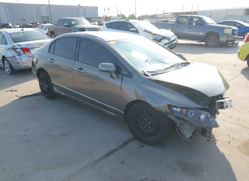 2008 Honda Civic LX (VIN 2HGFA16528H335771) main photo