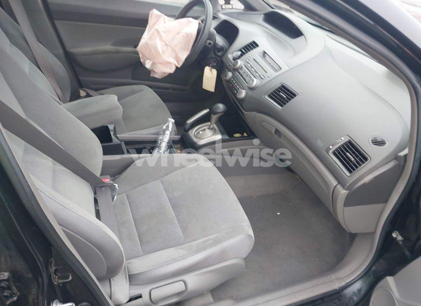 Photo 5 of 2008 Honda Civic LX (VIN 2HGFA16528H339593)
