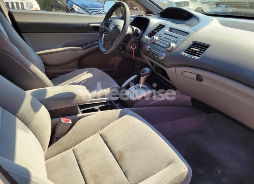Photo 5 of 2008 Honda Civic LX (VIN 2HGFA16528H351971)