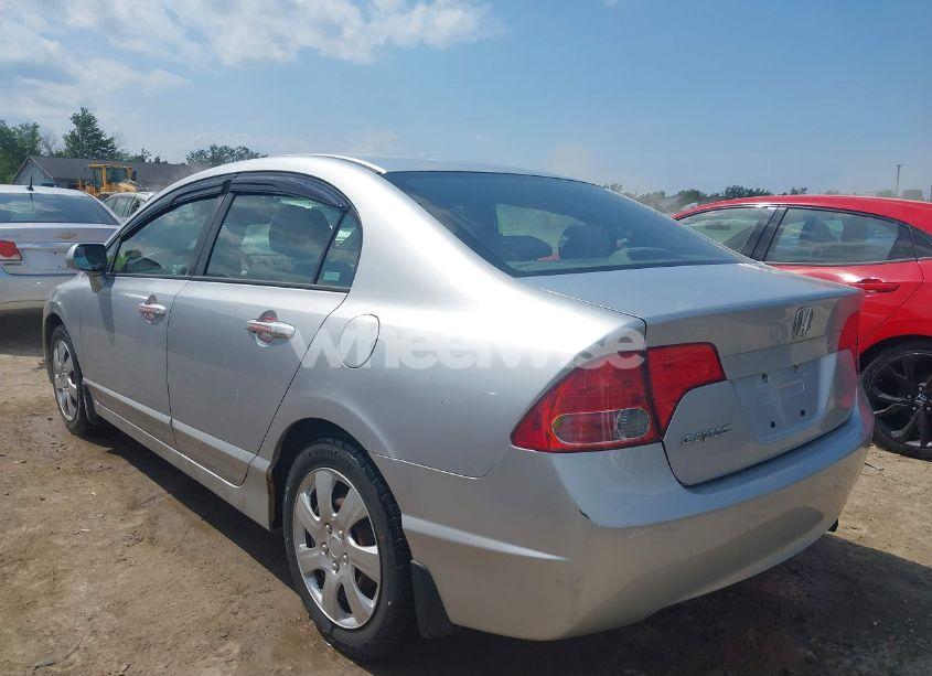 Photo 3 of 2008 Honda Civic LX (VIN 2HGFA16528H352781)
