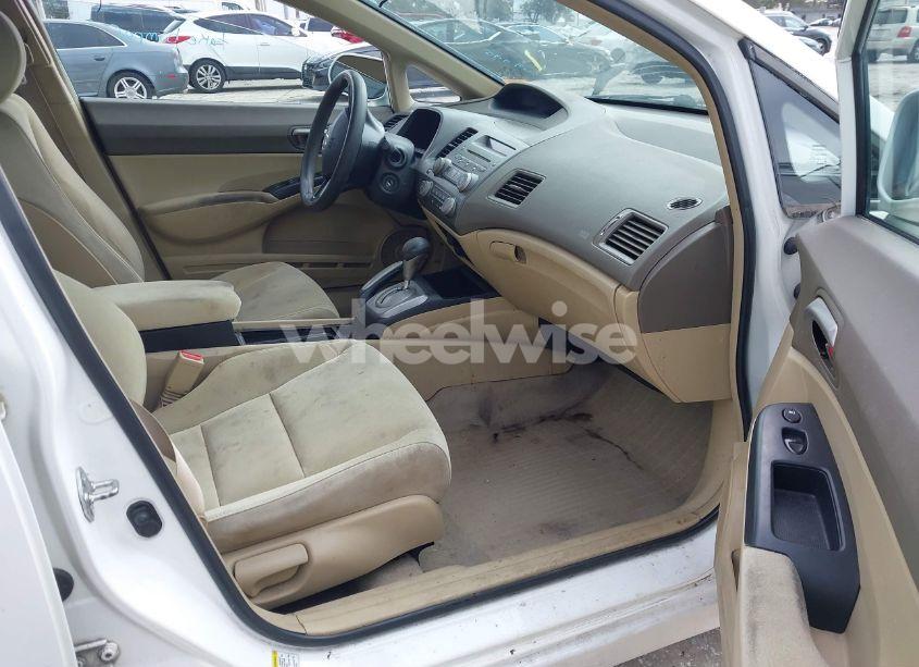 Photo 5 of 2008 Honda Civic LX (VIN 2HGFA16528H519995)
