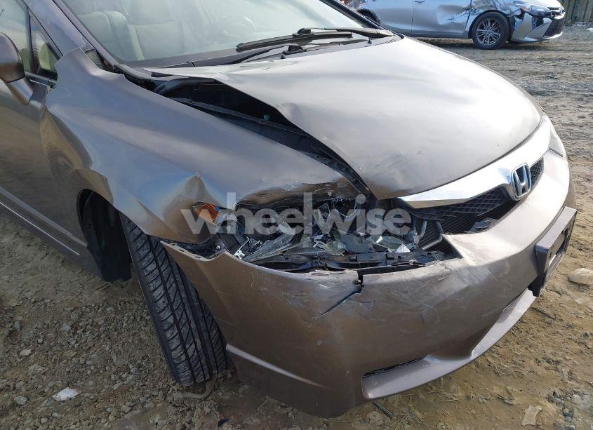 Photo 6 of 2009 Honda Civic LX (VIN 2HGFA16529H532585)