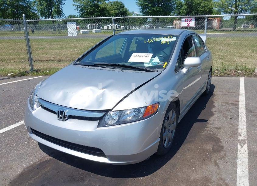 Photo 2 of 2008 Honda Civic LX (VIN 2HGFA16538H318056)