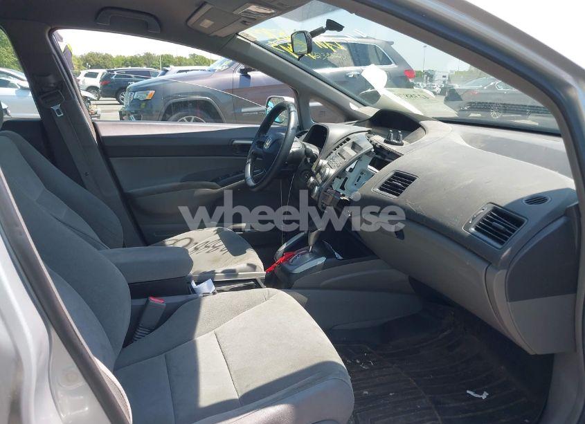 Photo 5 of 2008 Honda Civic LX (VIN 2HGFA16538H318056)