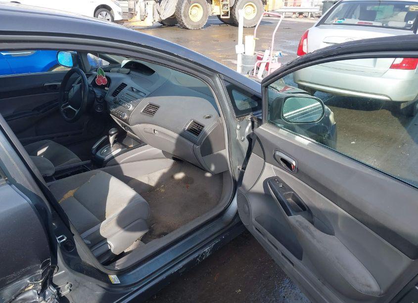 Photo 5 of 2009 Honda Civic LX (VIN 2HGFA16539H313909)