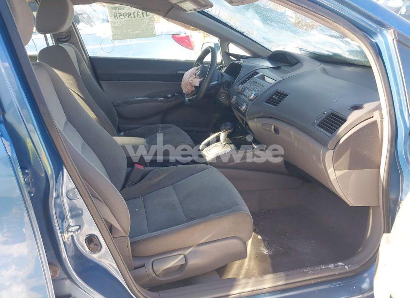 Photo 5 of 2009 Honda Civic LX (VIN 2HGFA16539H325123)