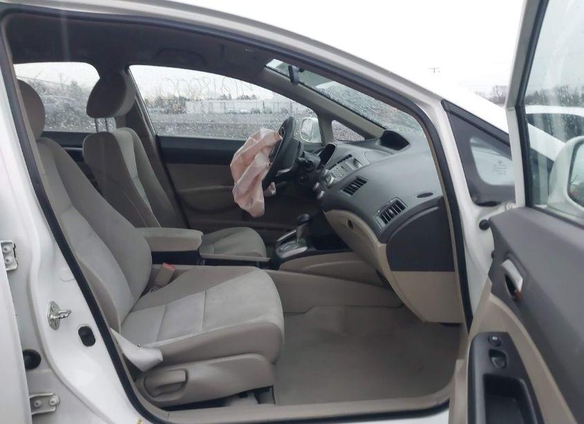 Photo 5 of 2009 Honda Civic LX (VIN 2HGFA16539H539870)