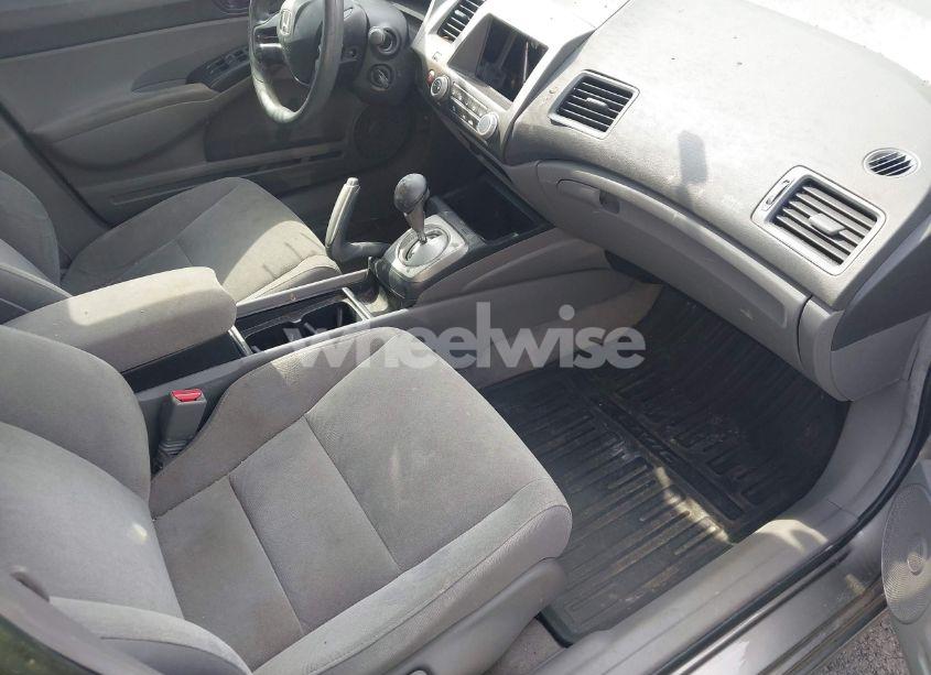 Photo 5 of 2006 Honda Civic LX (VIN 2HGFA16546H506291)