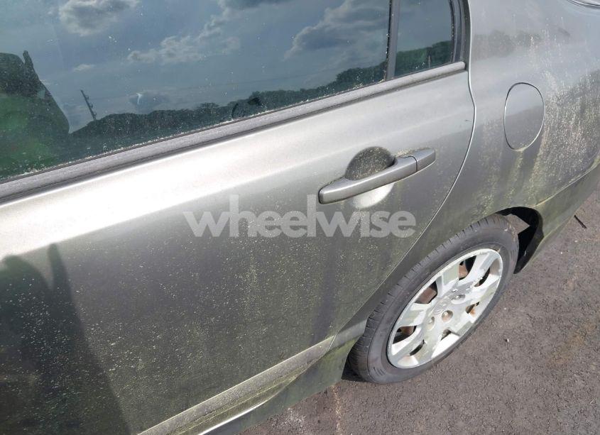 Photo 6 of 2006 Honda Civic LX (VIN 2HGFA16546H506291)