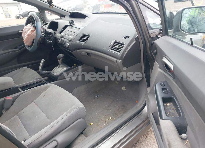 Photo 5 of 2007 Honda Civic LX (VIN 2HGFA16547H300454)