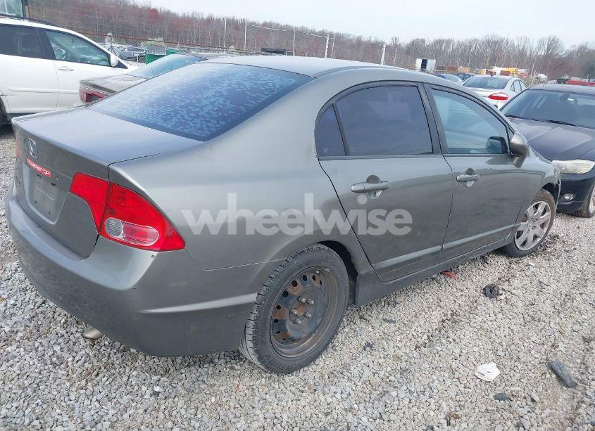 Photo 4 of 2008 Honda Civic LX (VIN 2HGFA16548H331172)