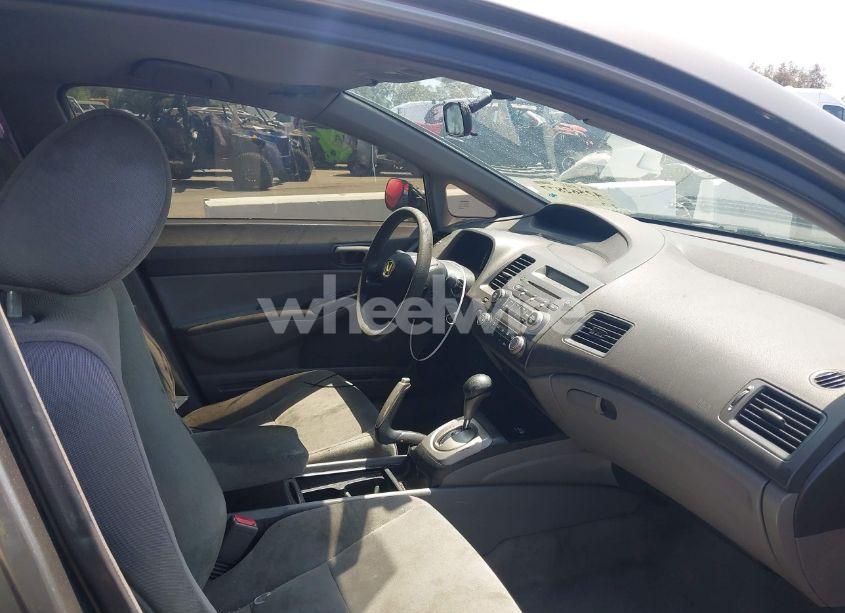 Photo 5 of 2008 Honda Civic LX (VIN 2HGFA16548H334752)